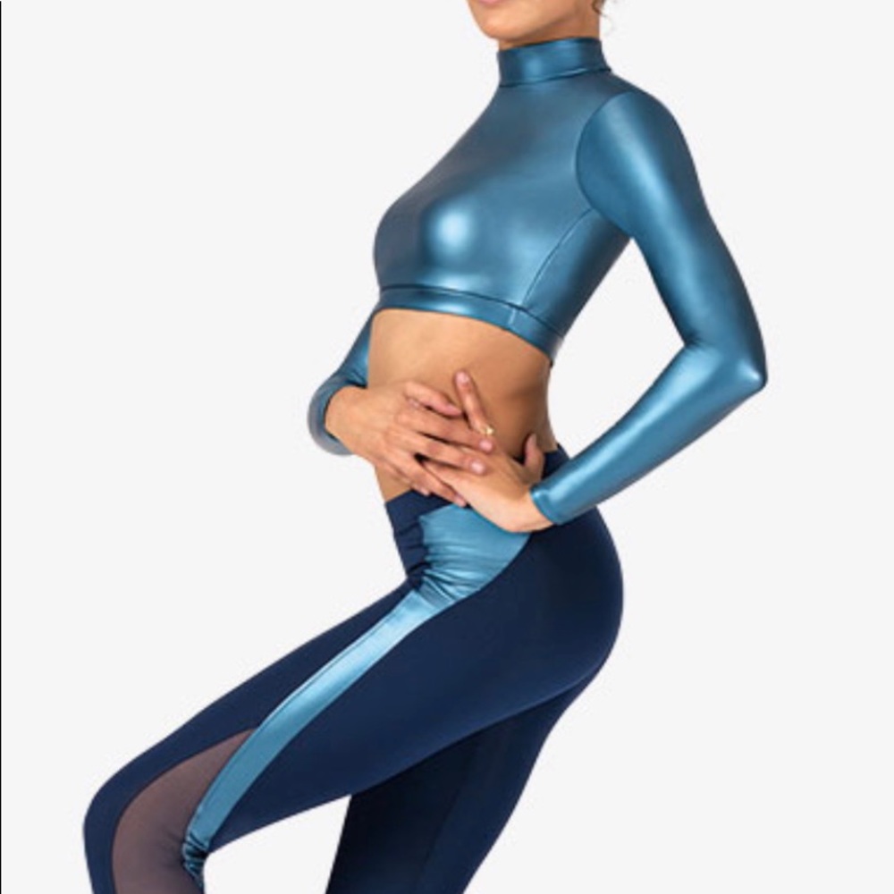 NWT Long sleeve metallic blue crop top